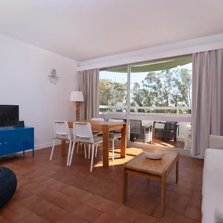 3 Castelos Apartment *